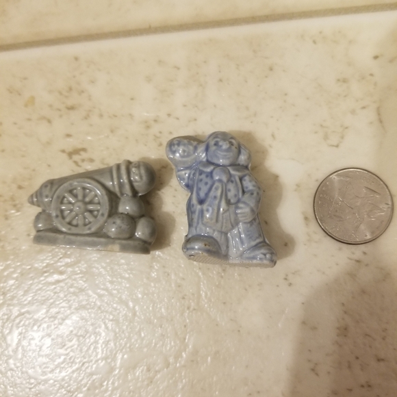 Lot of 20 Wade England read rose tea figures animals clown cannon has chips - Picture 3 of 10